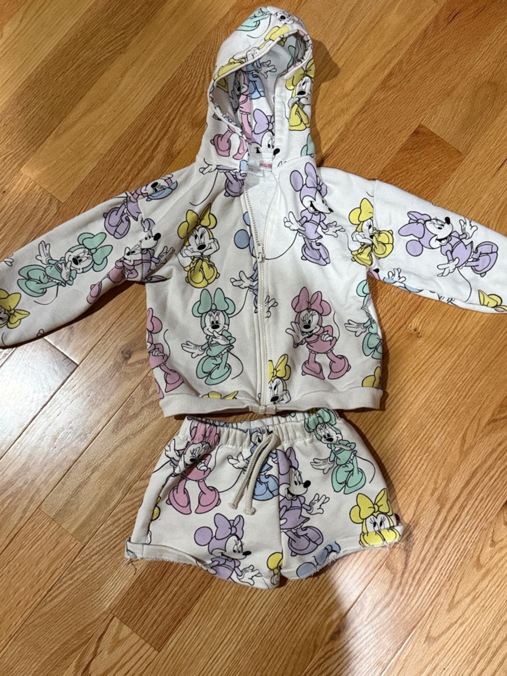 Zara Cream Hooded Pajama Set with Pastel Minnie Prints